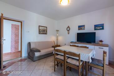 Apartmanok parkolóhellyel Novi Vinodolski - 2416