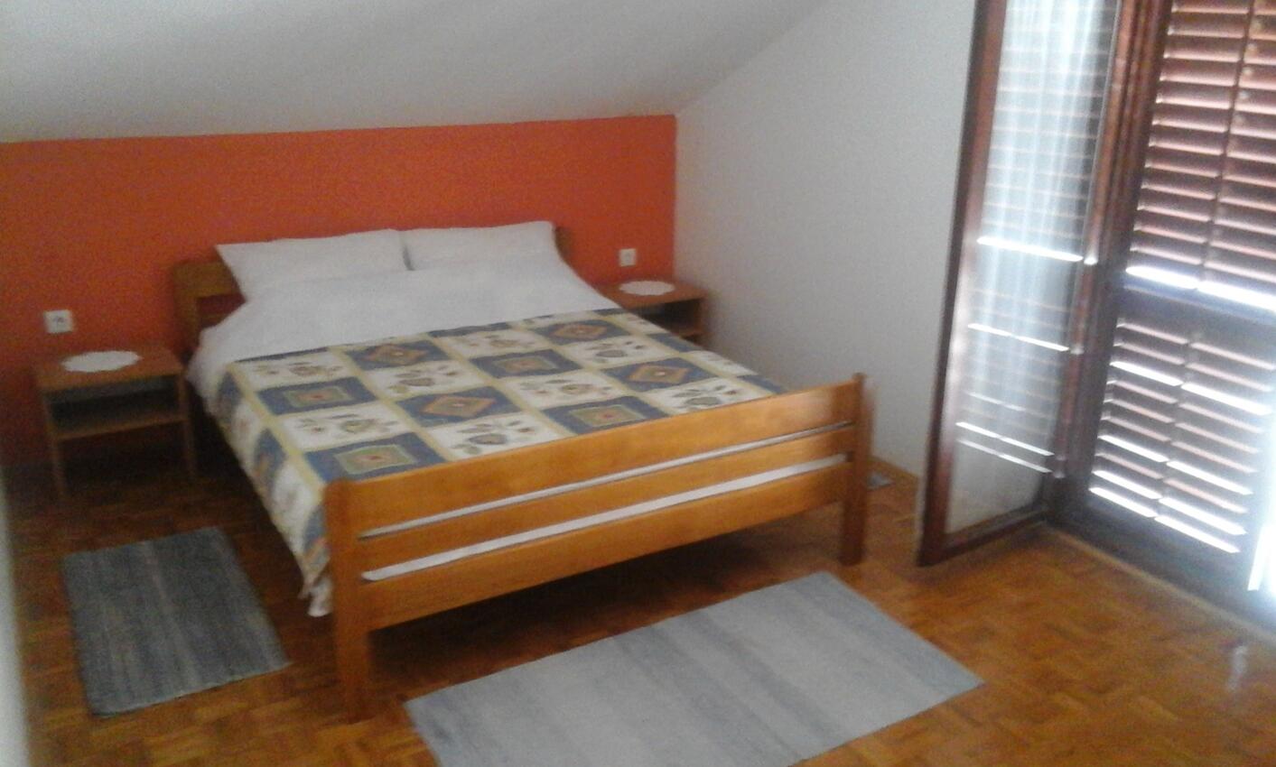 Apartments with parking space Biograd na Moru, Biograd - 24160