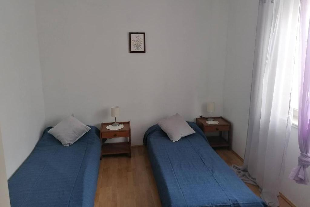 Apartmani s parkingom Mali Lošinj, Lošinj - 24161