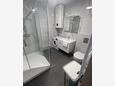 Biograd na Moru, Bathroom in the apartment, WiFi.