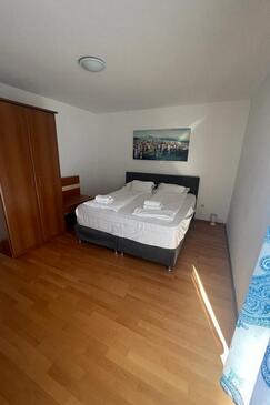 Ferienwohnungen mit Parkplatz Biograd na Moru, Biograd - 24164