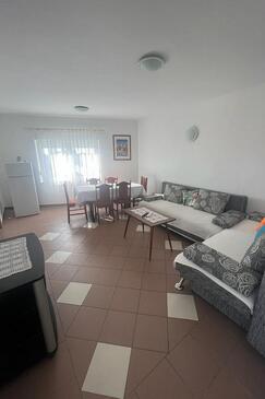 Biograd na Moru, Living room in the apartment, air condition available and WiFi.