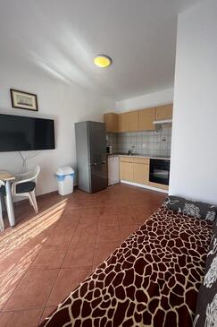 Biograd na Moru, Living room in the apartment, air condition available and WiFi.