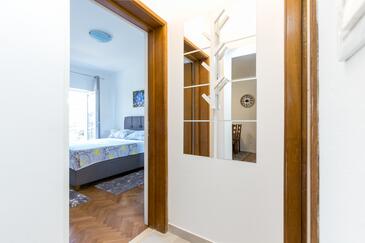 Apartments with terrace Trogir, Central Dalmatia