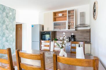 Apartments with terrace Trogir, Central Dalmatia
