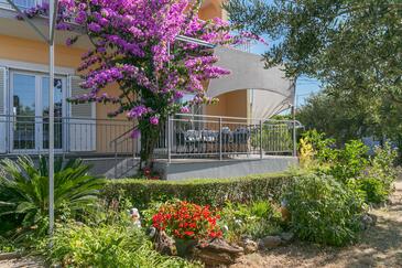 Apartments with terrace Trogir, Central Dalmatia