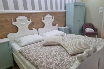 Ferienwohnungen mit Parkplatz Slavonski Brod (Slavonija) - 24169