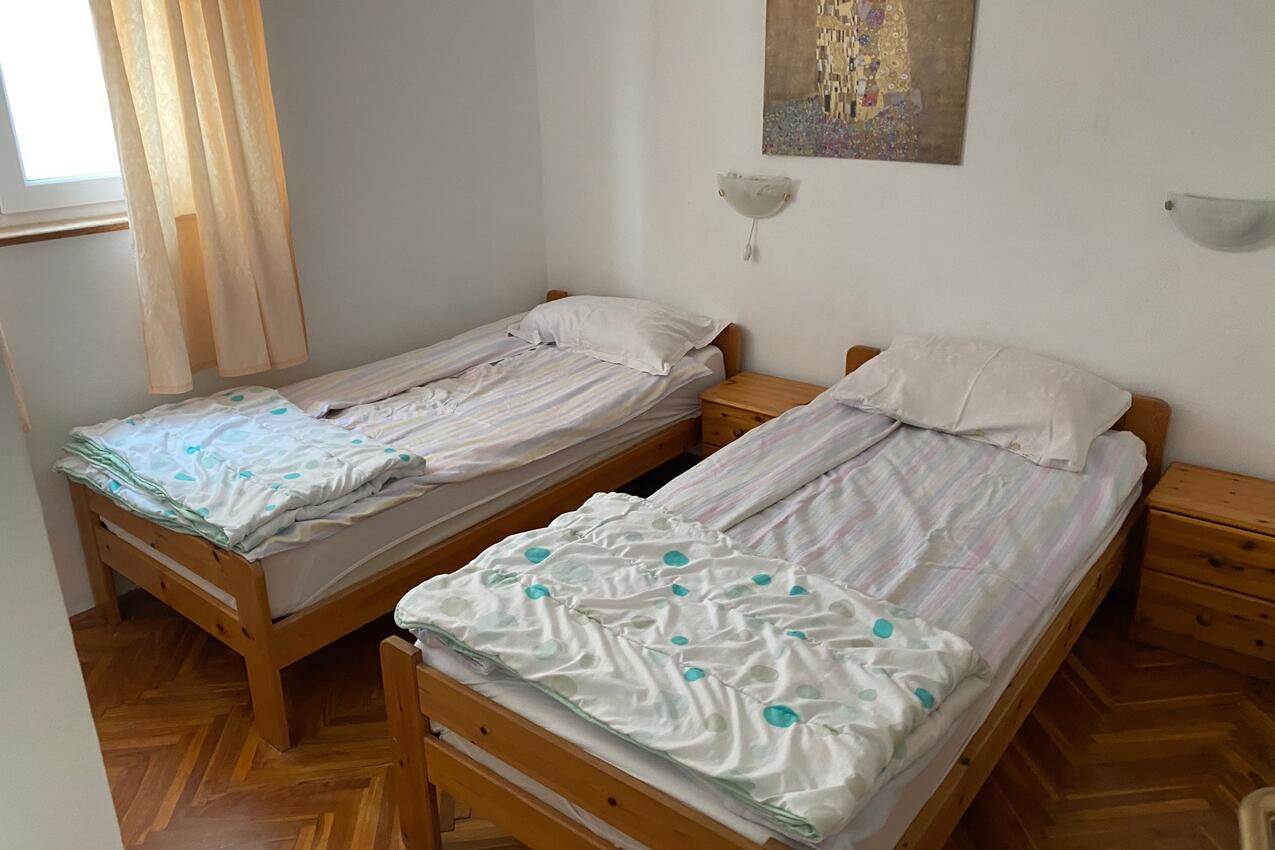 A-24177-a - Alloggi privati - Appartamenti accanto al mare Kukljica, Ugliano - Ugljan