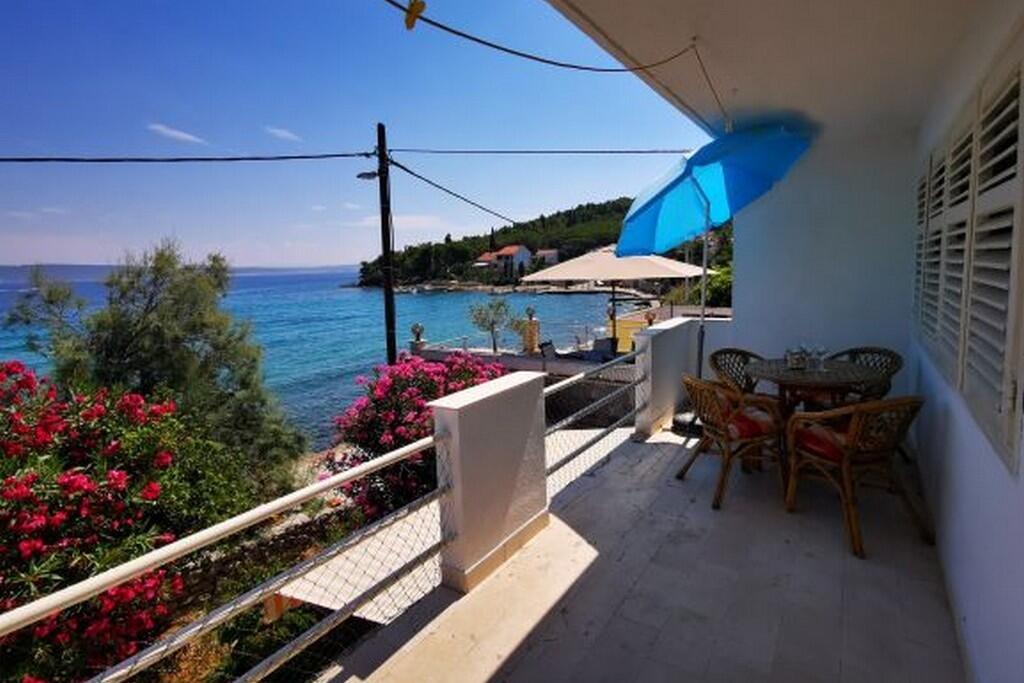 A-24177-a - Alloggi privati - Appartamenti accanto al mare Kukljica, Ugliano - Ugljan