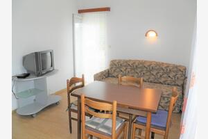 1-Zimmer-Ferienwohnung Baska, Krk (A-24181-a)