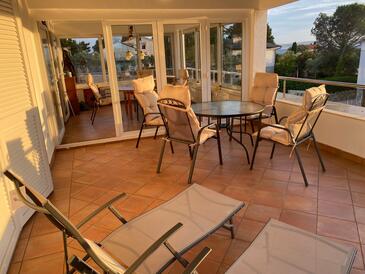 Apartmani uz more Punat, Krk - 24183