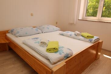 Apartments with parking space Baška, Krk - 24184