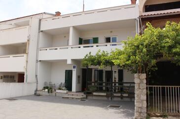 Apartments With Parking Space Baška, Krk - 24184 - Baška