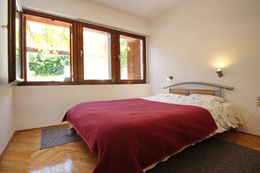 Apartments by the sea Baška, Krk - 24187