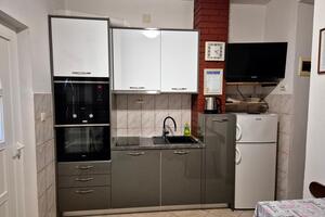 1-Zimmer-Ferienwohnung Vinisce 1-Zimmer-Ferienwohnung Vinisce, Trogir (A-24197-b)