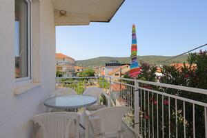 Appartamento di due stanze Vinisce, Traù - Trogir (A-24197-c)