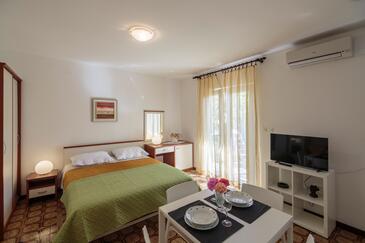 Apartments with WiFi Komiža, Vis - 2420 Adriatic.hr