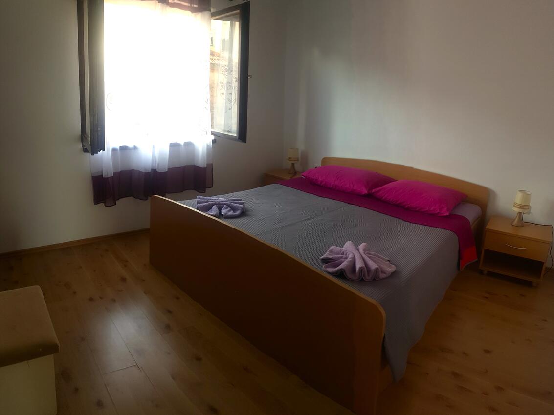 Appartamenti accanto al mare Stretto - Tisno, Morter - Murter - 24209