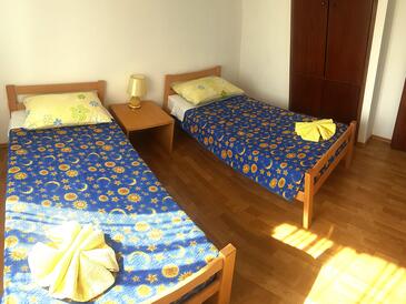 Apartmán s terasou Tisno, Severní Dalmácie