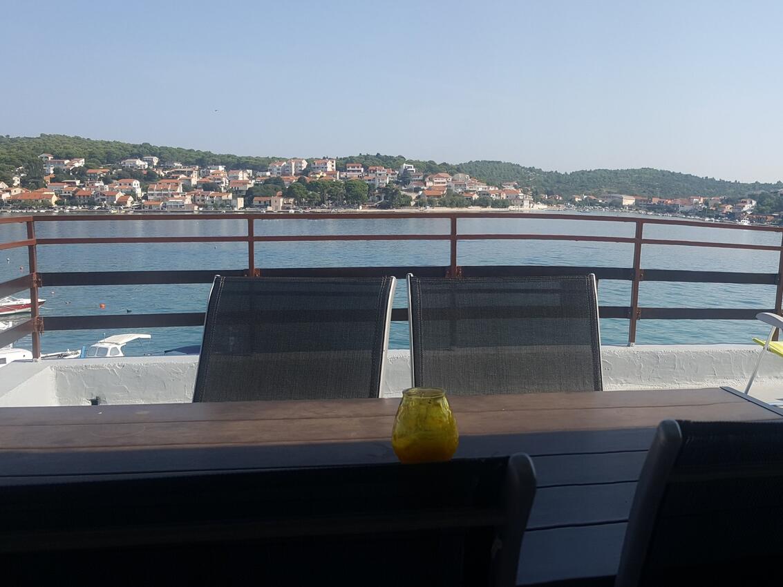 Appartamenti accanto al mare Stretto - Tisno, Morter - Murter - 24209