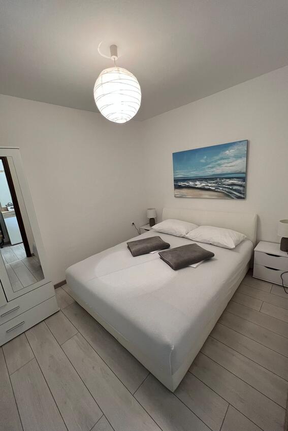Appartamenti con parcheggio Jadranovo, Cirquenizza - Crikvenica - 24210