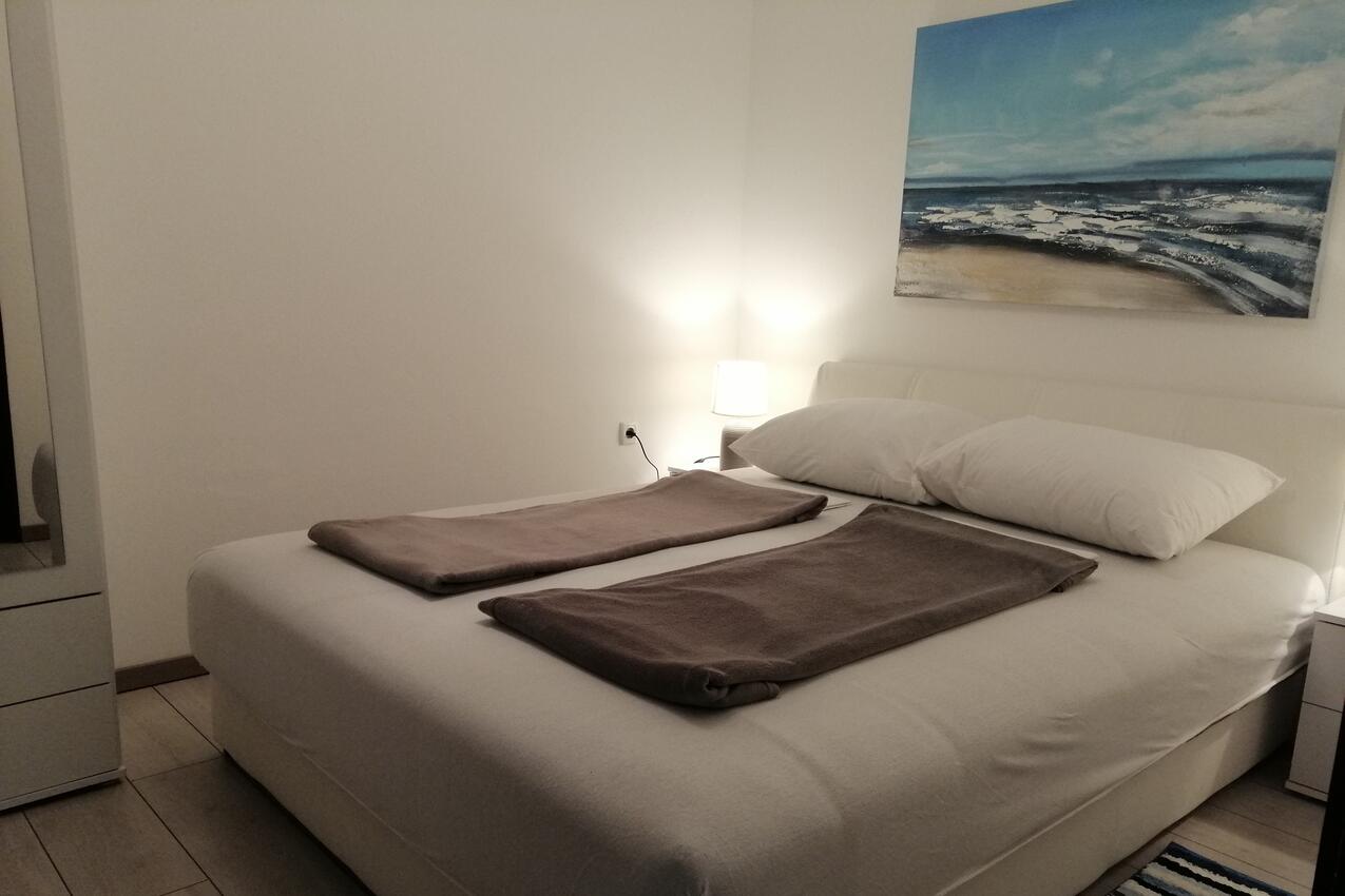 Lägenheter med parkering Jadranovo, Crikvenica - 24210