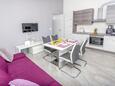 Ražanj, Salon dans l’hébergement en type apartment, WiFi.