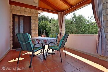 Apartmaji s parkingom Barbat, Rab - 24215