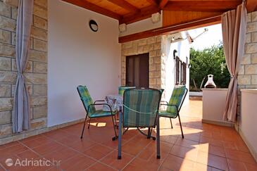 Appartamenti con parcheggio Barbat, Arbe - Rab - 24215