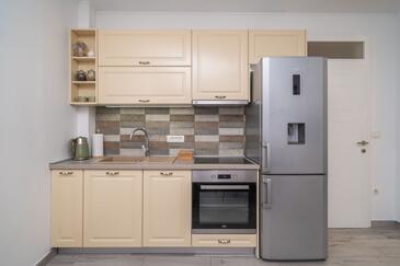 Apartamentos y habitaciones con parking Ston, Peljesac - 24234