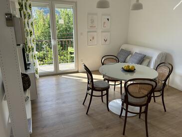 Žrnovnica, Salon dans l’hébergement en type apartment, climatisation disponible et WiFi.