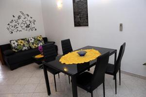 Jednopokojový apartmán Pula (A-24245-a)