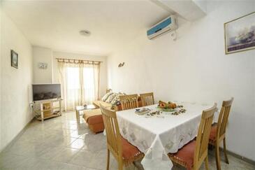Apartmány s bazénom pre rodiny Povlja, Brač - 24248