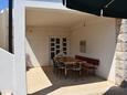 Povlja, Terrasse in folgender Unterkunftsart apartment, WiFi.