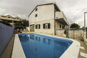 Apartamente cu piscină potrivite pentru familiile cu copii Povlja, Brac - 24248