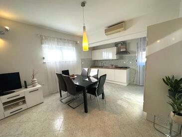 Apartamenty nad morzem Zadar - 24250