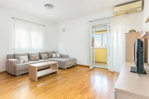 Dvojizbový apartmán Split (A-24252-a)