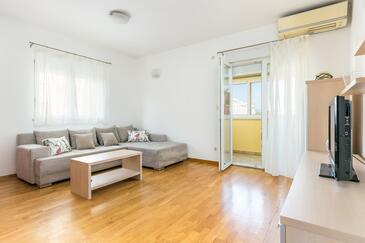 Dvosobni apartma Split (A-24252-a(