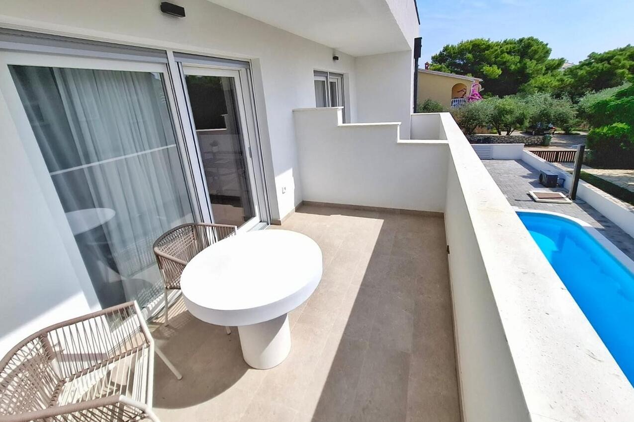 Casa con piscina per famiglia Pogliana - Povljana, Pago - Pag - 24256