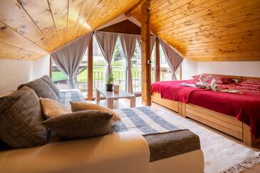 Apartments with parking space Delnice, Gorski kotar - 24261