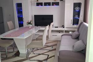 Jednopokojový apartmán Novi Vinodolski (A-24265-a)