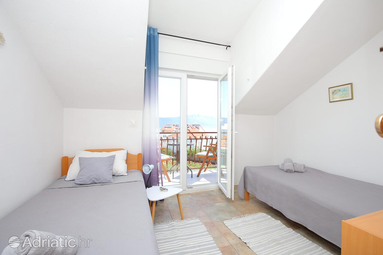 Appartamenti accanto al mare Slatine, Bua - Čiovo - 24266