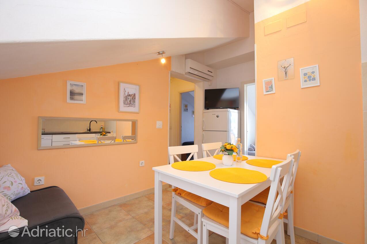 Appartamenti accanto al mare Slatine, Bua - Čiovo - 24266