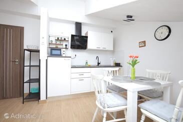 Lejligheder ved havet Slatine, Ciovo - 24266