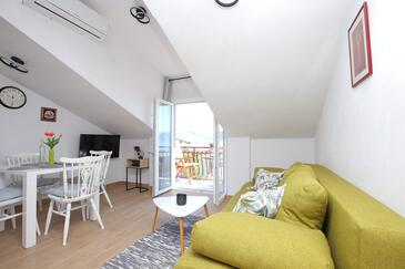 Slatine, Вітальня в розміщенні типу apartment, Домашні тварини допускаються і WiFi.
