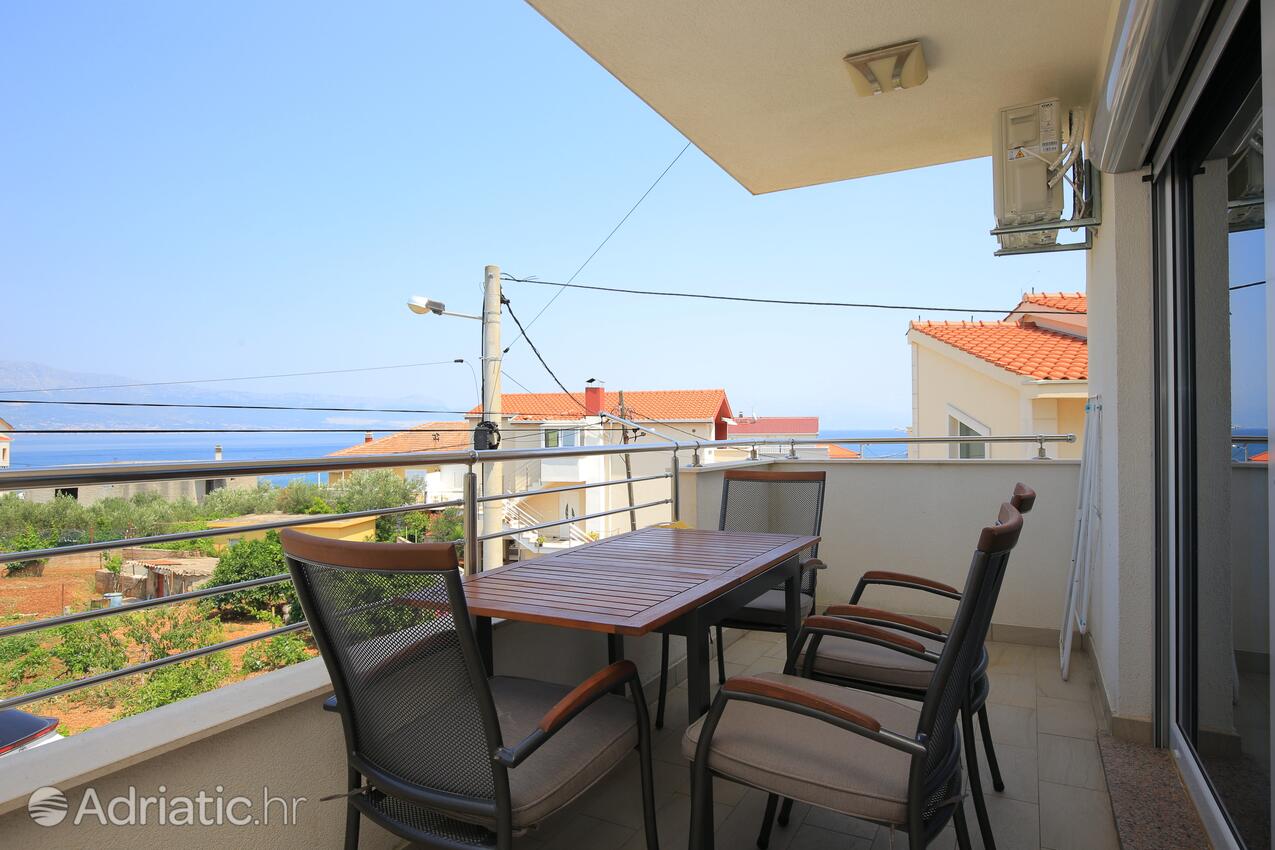 Apartamentos junto al mar Slatine, Ciovo - 24266