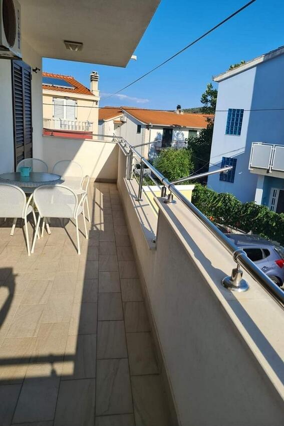 Appartamenti accanto al mare Slatine, Bua - Čiovo - 24266
