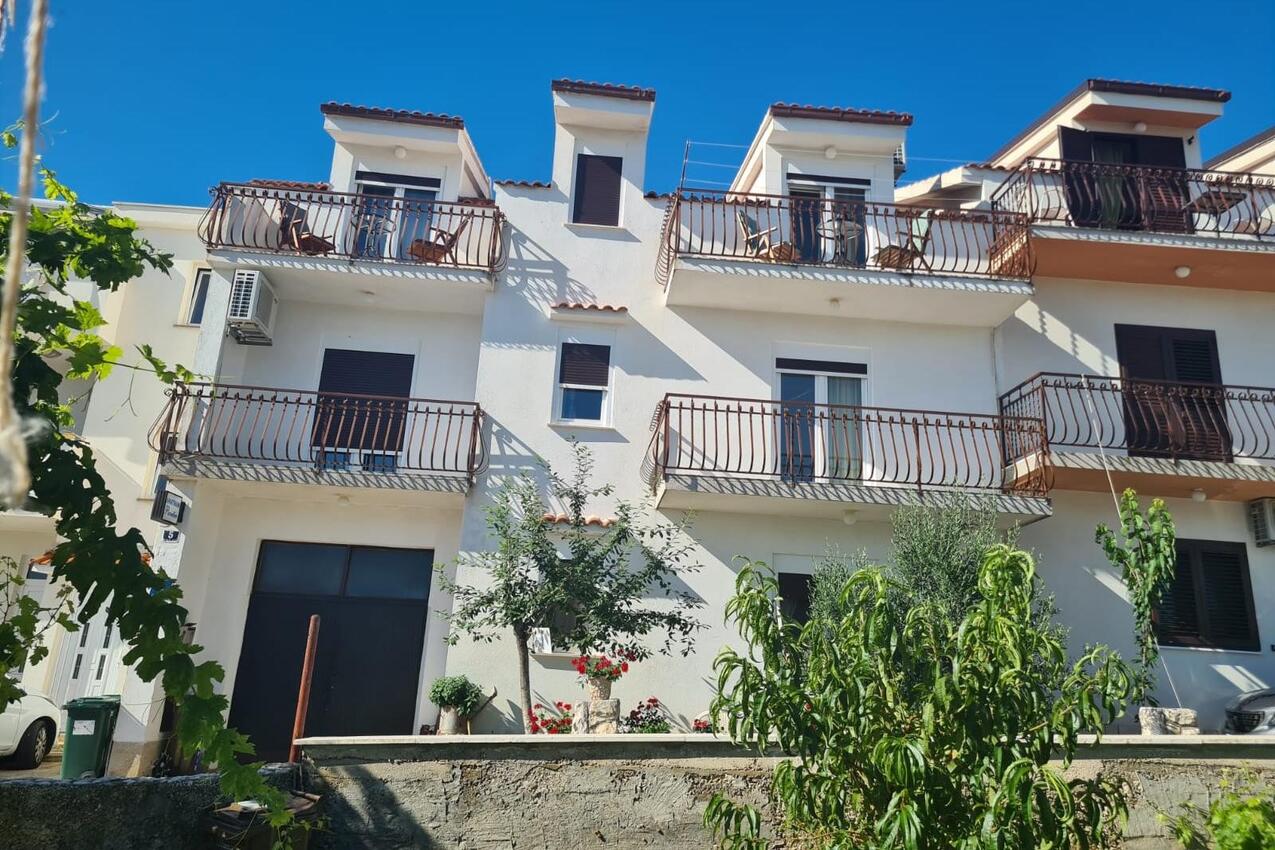 Appartamenti accanto al mare Slatine, Bua - Čiovo - 24266