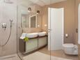Duga, Badkamer 1 in accommodatietype house, airconditioning beschikbaar en WiFi.