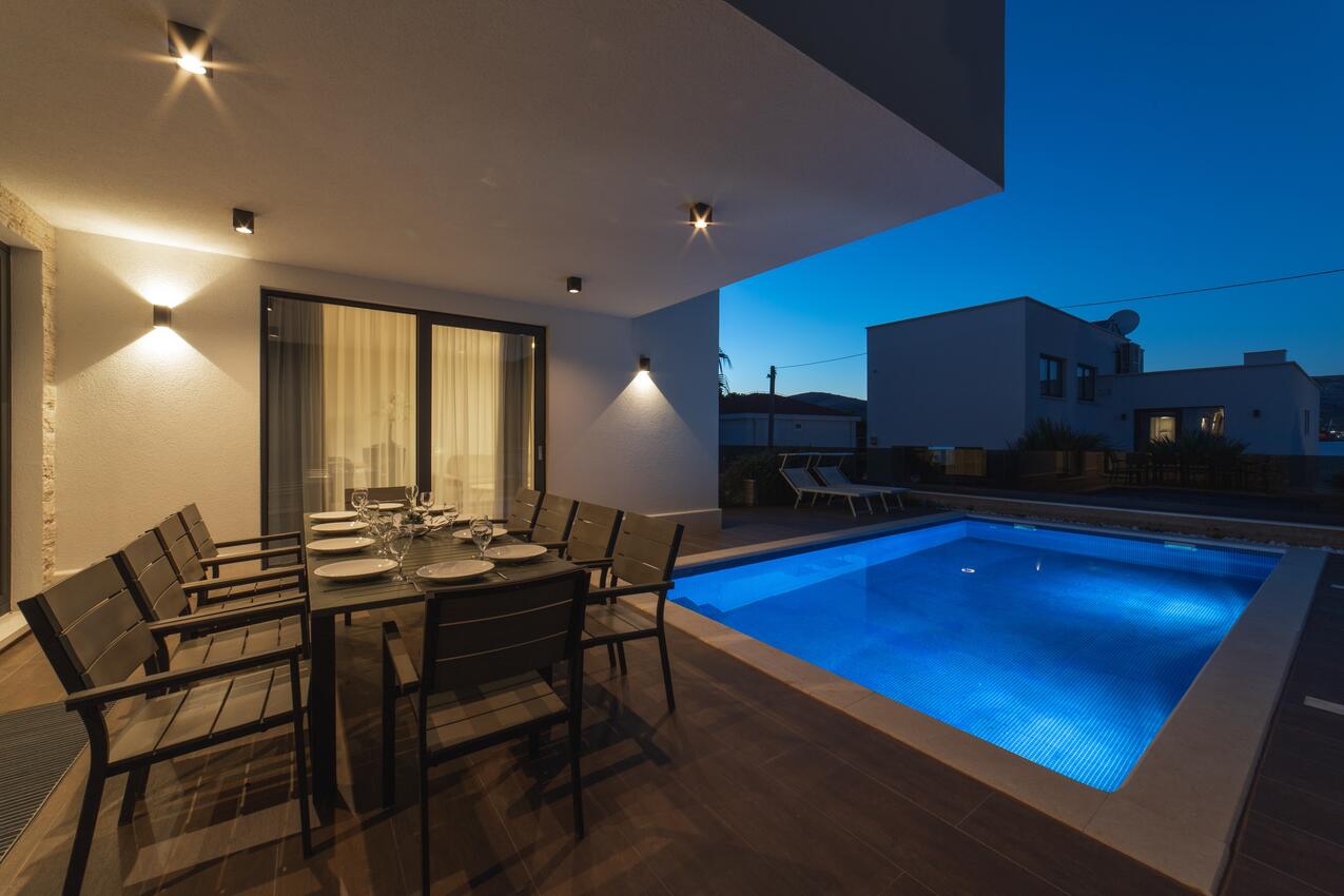 Villa di lusso accanto al mare con piscina Baia Mandracchio - Duga, Bua - Čiovo - 24268